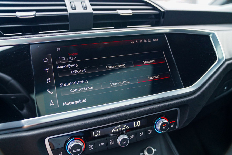 Audi RSQ3 Sportback TFSI RS | Schuifdak | RS Zetels | Bang&Olufsen 3D Premium | Adaptieve Cruise | Sport uitlaat | NardoGrey |