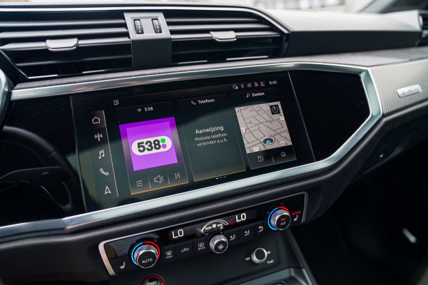 Audi RSQ3 Sportback TFSI RS | Schuifdak | RS Zetels | Bang&Olufsen 3D Premium | Adaptieve Cruise | Sport uitlaat | NardoGrey |