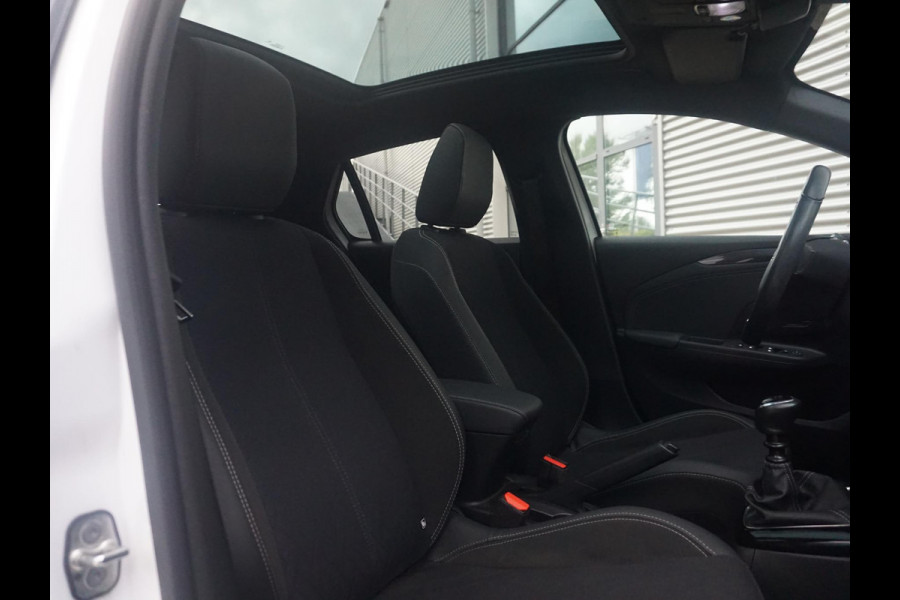 Opel Corsa 1.2 Level 3 Elegance Panoramadak