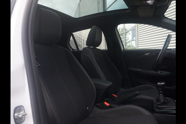 Opel Corsa 1.2 Level 3 Elegance Panoramadak