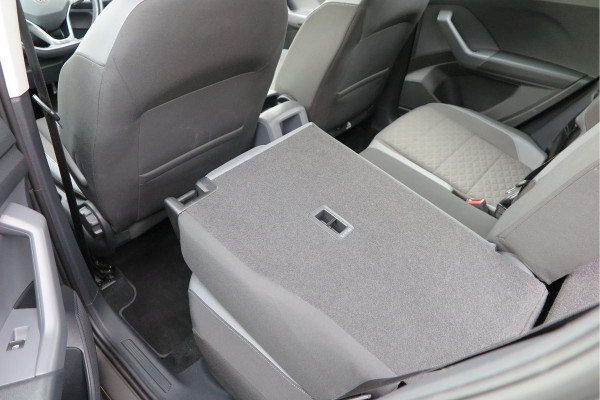 Volkswagen T-Cross 1.0 TSI 110pk DSG Style, Led, Virtual Cockpit, Navigatie, Stoelverwarming, DAB+ ,Carplay ,etc .