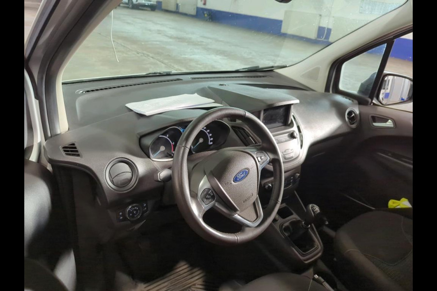 Ford Transit Courier 1.5 TDCI Trend Duratorq S&S | Navigatie | Parkeersensoren Achter | Cruise Control |