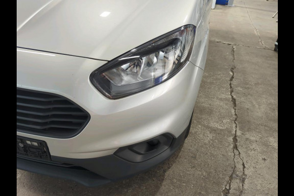 Ford Transit Courier 1.5 TDCI Trend Duratorq S&S | Navigatie | Parkeersensoren Achter | Cruise Control |