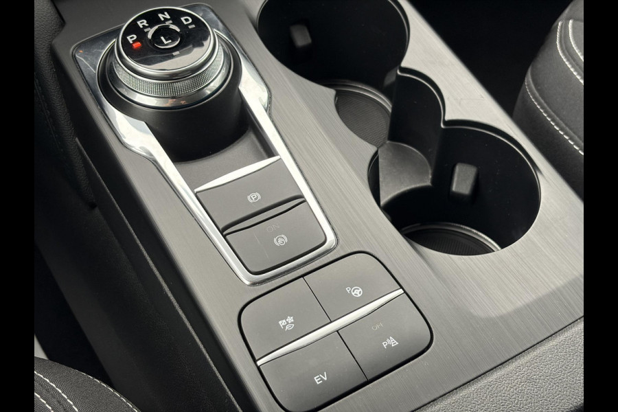 Ford Kuga 2.5 PHEV Titanium | Adaptive cruise control | Winter Pack | Dodehoeksensoren | Camera
