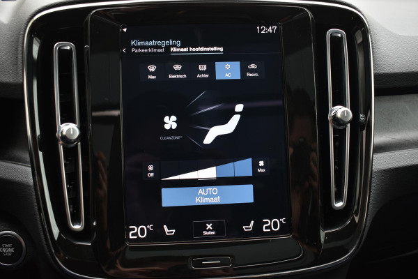 Volvo XC40 T5 262PK Recharge Inscription / Adaptive Cruise Control / Leren bekleding / Elektrisch verstelbare stoelen met geheugen / Stoel- en stuurverwarming / Elektrisch panorama schuifdak / Trekhaak elektrisch uitklapbaar/ Elektrische achterklep / Achteruitrijcamera / Parkeersensoren V+A