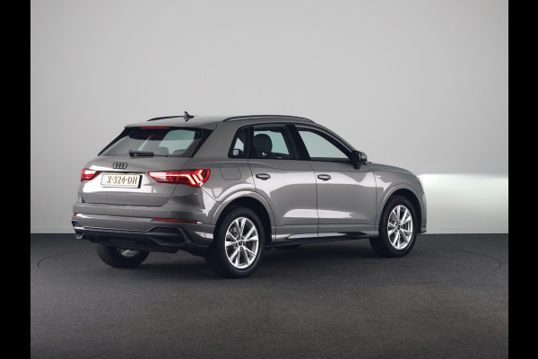Audi Q3 45 TFSI e S edition 245pk | Navigatiesysteem full map | S Line exterieur met lederen bekleding | Apple Carplay/Android Auto |  Achteruitrijcamera | Dodehoekdetectie |