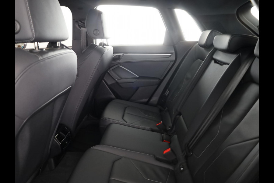 Audi Q3 45 TFSI e S edition 245pk | Navigatiesysteem full map | S Line exterieur met lederen bekleding | Apple Carplay/Android Auto |  Achteruitrijcamera | Dodehoekdetectie |