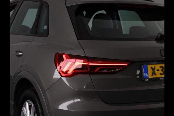 Audi Q3 45 TFSI e S edition 245pk | Navigatiesysteem full map | S Line exterieur met lederen bekleding | Apple Carplay/Android Auto |  Achteruitrijcamera | Dodehoekdetectie |