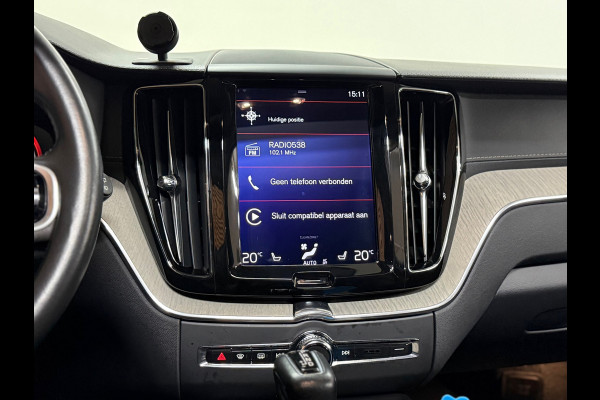 Volvo XC60 2.0 T5 Inscription | 250PK | Automaat | Leder | Camera | Trekhaak | Pano | Navi | 12,3” Digitaal Display