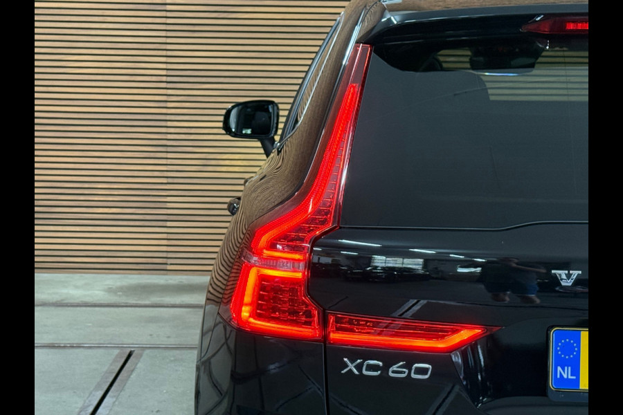 Volvo XC60 2.0 T5 Inscription | 250PK | Automaat | Leder | Camera | Trekhaak | Pano | Navi | 12,3” Digitaal Display