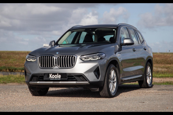 BMW X3 xDrive30e High Executive CARPLAY / 360 CAMERA / STOELVERWARMING / PERFECT ONDERHOUDEN