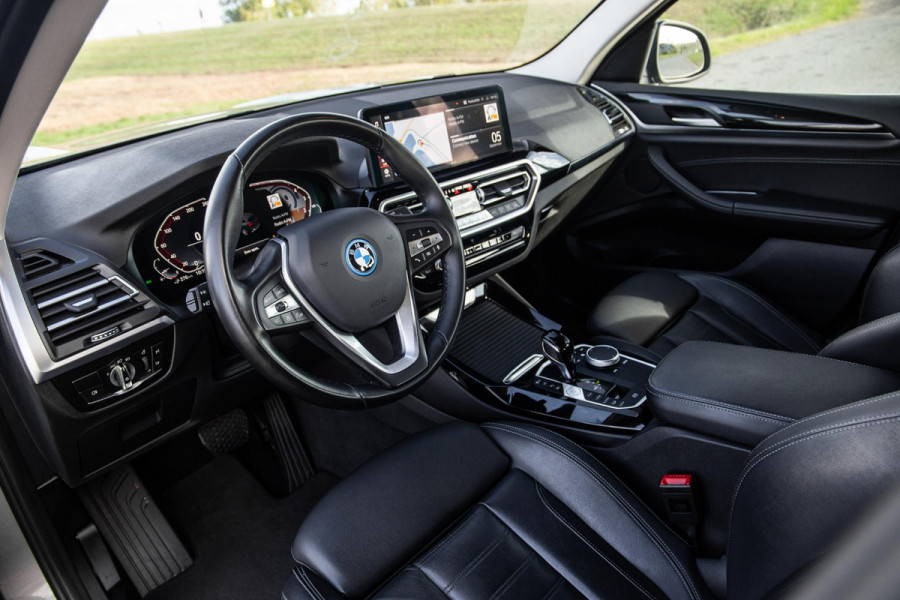 BMW X3 xDrive30e High Executive CARPLAY / 360 CAMERA / STOELVERWARMING / PERFECT ONDERHOUDEN