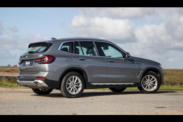 BMW X3 xDrive30e High Executive CARPLAY / 360 CAMERA / STOELVERWARMING / PERFECT ONDERHOUDEN