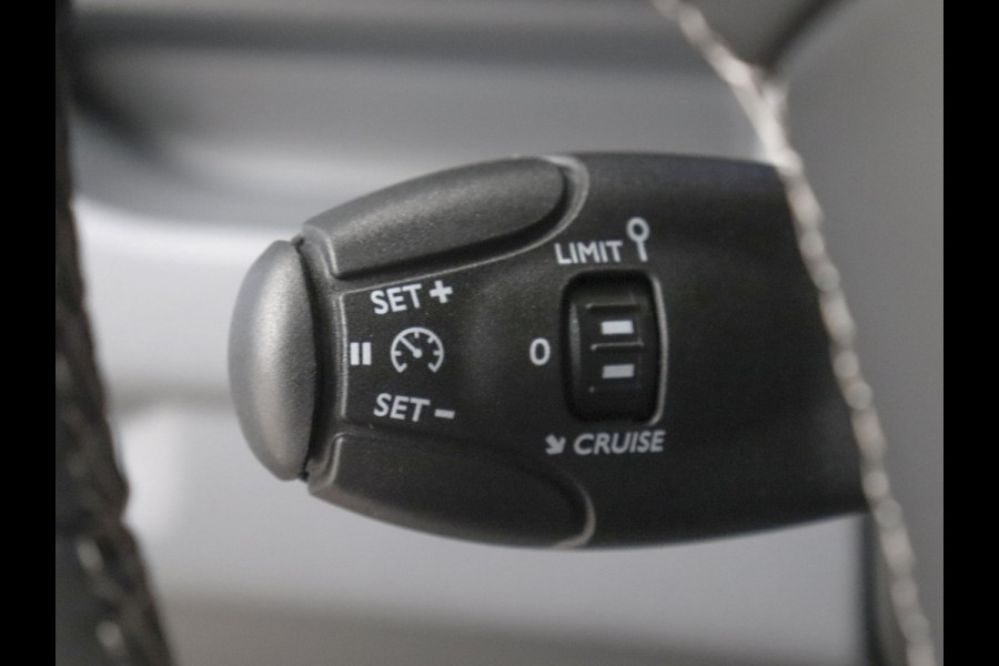 Opel Vivaro-e L3H1 Edition 75 kWh Automaat Airco Navigatie Cruise Control