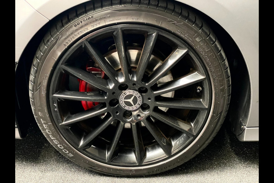 Mercedes-Benz A-Klasse 180 Premium Plus 35 AMG-Aerodynamic PANO NAP