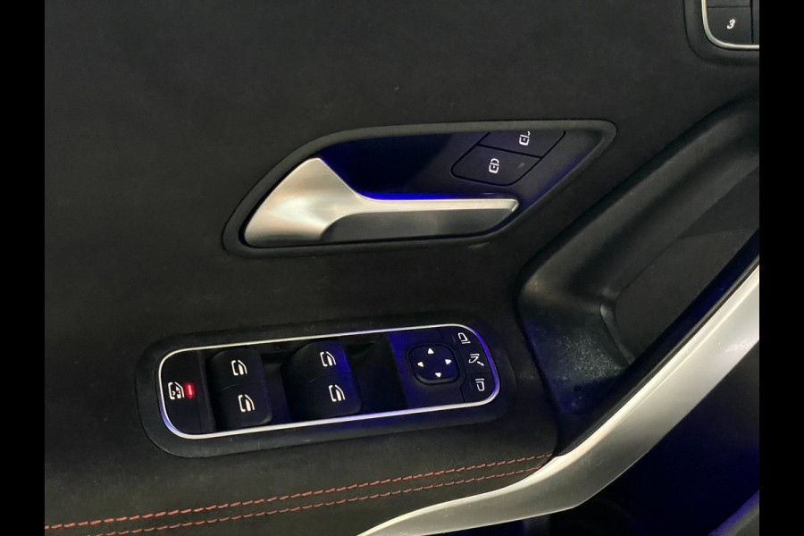 Mercedes-Benz A-Klasse 180 Premium Plus 35 AMG-Aerodynamic PANO NAP