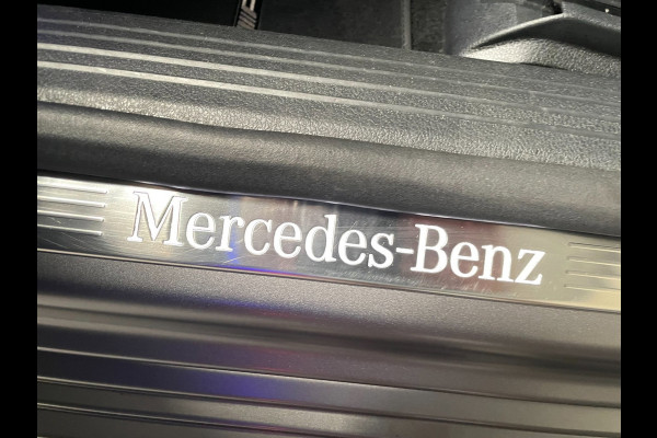 Mercedes-Benz A-Klasse 180 Premium Plus 35 AMG-Aerodynamic PANO NAP