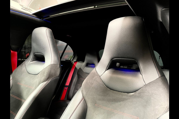 Mercedes-Benz A-Klasse 180 Premium Plus 35 AMG-Aerodynamic PANO NAP