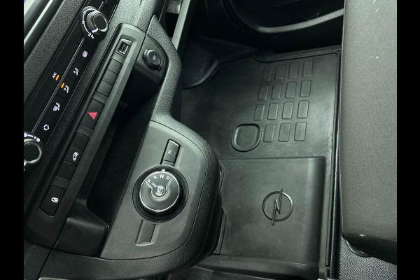 Opel Vivaro 2.0 BlueHDi 145PK L3 Automaat Airco Navigatie Apple Carplay/ Android Auto Trekhaak Sidebars