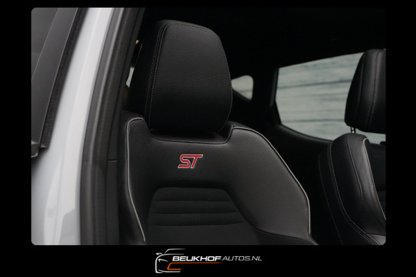 Ford Fiesta 1.5 EcoBoost ST-3 Performance 200Pk Leer Carplay