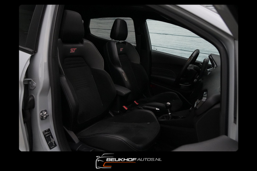 Ford Fiesta 1.5 EcoBoost ST-3 Performance 200Pk Leer Carplay