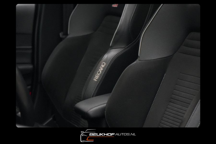 Ford Fiesta 1.5 EcoBoost ST-3 Performance 200Pk Leer Carplay
