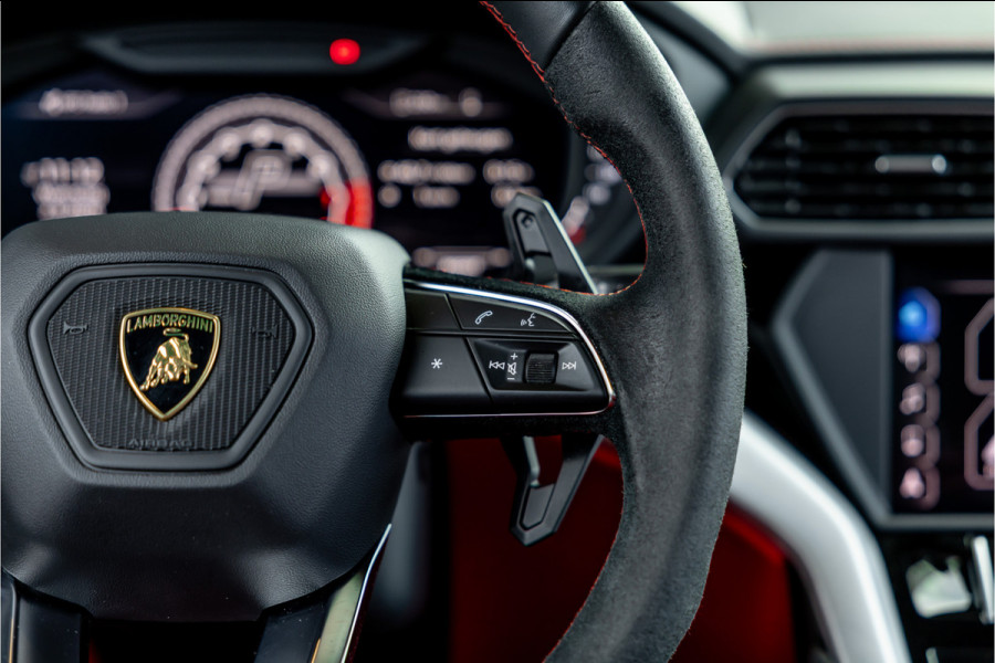 Lamborghini Urus 4.0 V8 | CT Carbon Widebody | Pano | B&O 3D | Stoelkoeling
