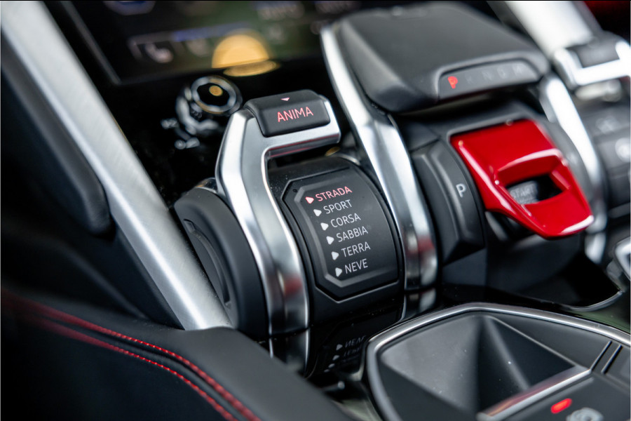 Lamborghini Urus 4.0 V8 | CT Carbon Widebody | Pano | B&O 3D | Stoelkoeling