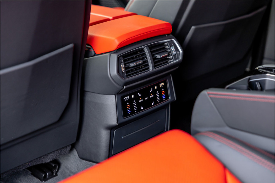 Lamborghini Urus 4.0 V8 | CT Carbon Widebody | Pano | B&O 3D | Stoelkoeling
