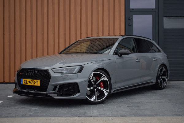 Audi RS4 2.9 TFSI 450pk Quattro Pano | HUD | Milltek | 360 camera