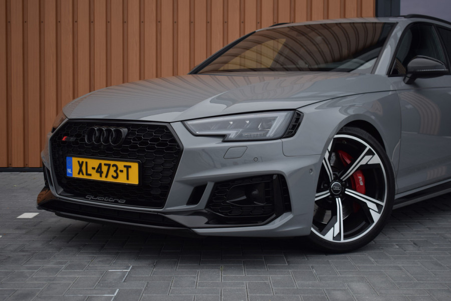 Audi RS4 2.9 TFSI 450pk Quattro Pano | HUD | Milltek | 360 camera