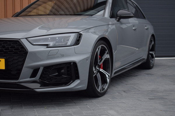 Audi RS4 2.9 TFSI 450pk Quattro Pano | HUD | Milltek | 360 camera