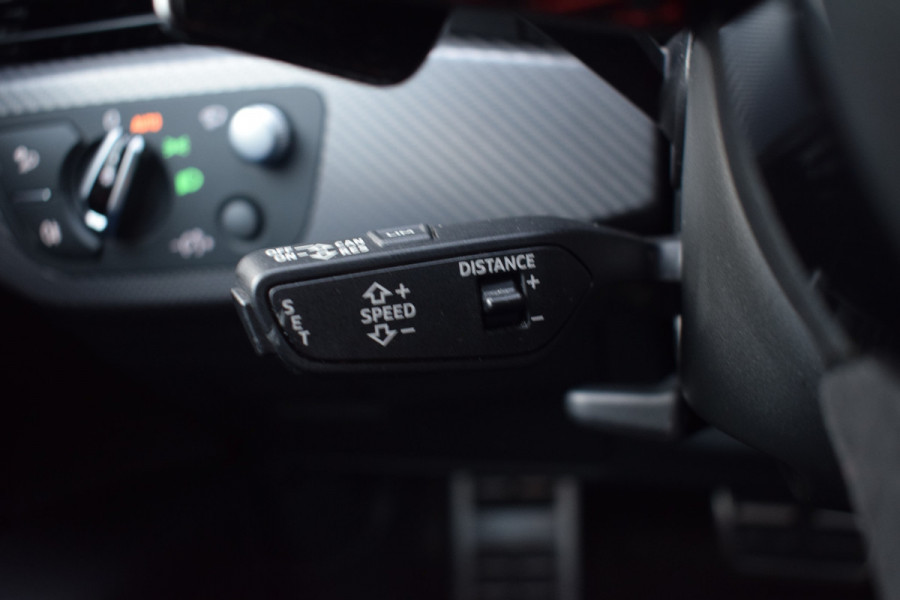 Audi RS4 2.9 TFSI 450pk Quattro Pano | HUD | Milltek | 360 camera