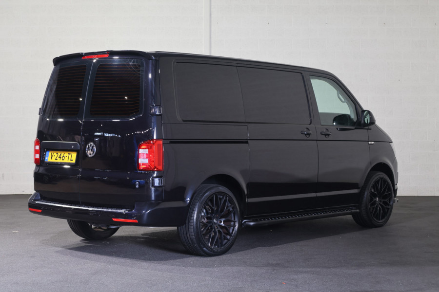 Volkswagen Transporter 2.0 TDI L1 H1 Black Edition