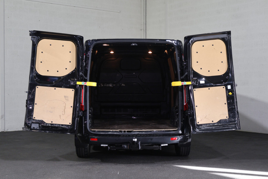 Ford Transit Custom 2.0 TDCI L2 H1 Limited Automaat Airco Camera