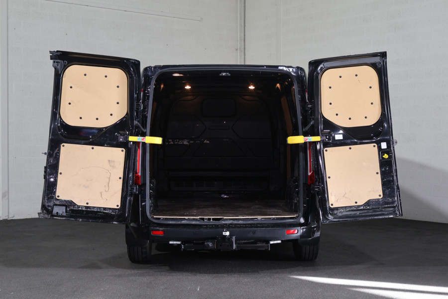Ford Transit Custom 2.0 TDCI L2 H1 Limited Automaat Airco Camera