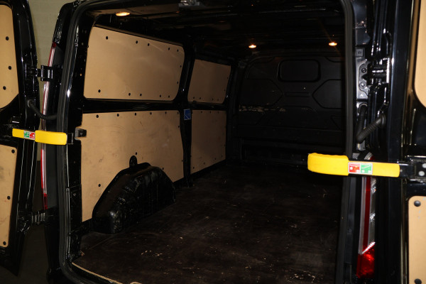 Ford Transit Custom 2.0 TDCI L2 H1 Limited Automaat Airco Camera