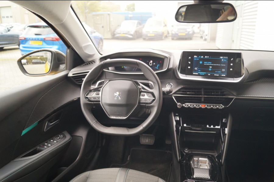 Peugeot 208 1.2 PureTech 130pk Automaat Allure Pack -ECC-CAM-