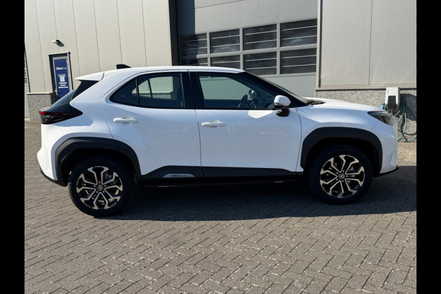 Toyota Yaris Cross 1.5 HYBRIDE 115pk Stoelverw. 10 jaar garantie