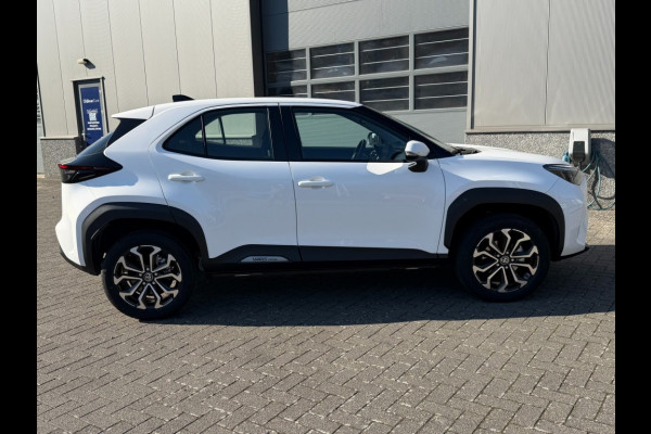 Toyota Yaris Cross 1.5 HYBRIDE 115pk Stoelverw. 10 jaar garantie