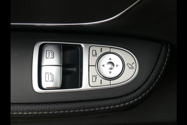 Mercedes-Benz V-Klasse 250d 4-Matic Dubbel Cabine Panoramadak LED/PDC/LEER
