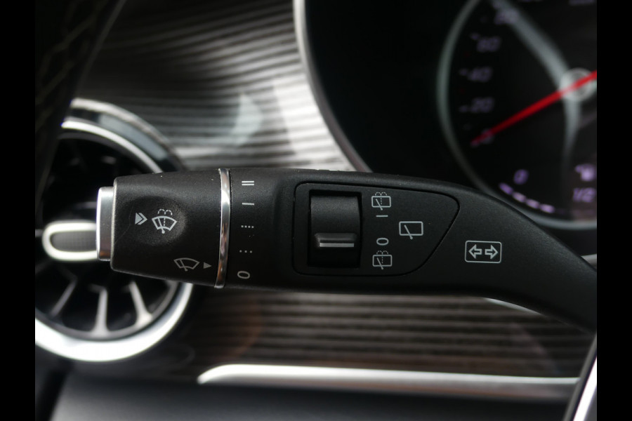 Mercedes-Benz V-Klasse 250d 4-Matic Dubbel Cabine Panoramadak LED/PDC/LEER