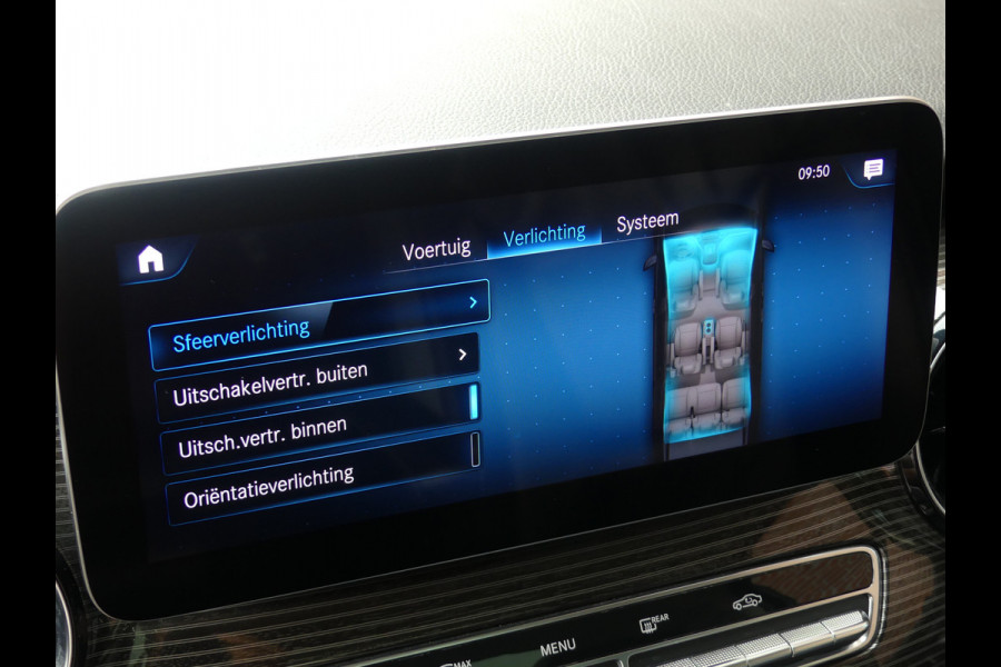 Mercedes-Benz V-Klasse 250d 4-Matic Dubbel Cabine Panoramadak LED/PDC/LEER