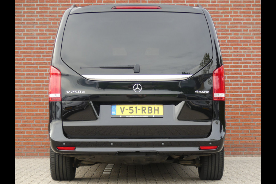 Mercedes-Benz V-Klasse 250d 4-Matic Dubbel Cabine Panoramadak LED/PDC/LEER