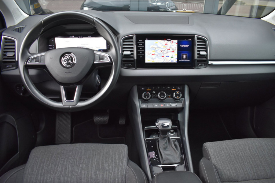 Škoda Karoq 1.5 TSI ACT | VIRTUAL COCKPIT | STOELVERWARMING | CAMERA | NAP | CANTON | SFEERVERLICHTING