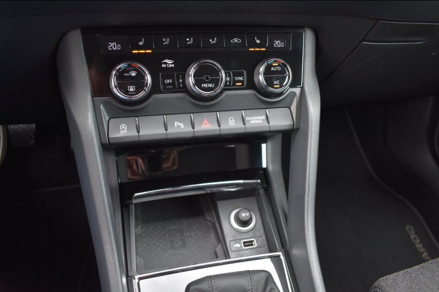 Škoda Karoq 1.5 TSI ACT | VIRTUAL COCKPIT | STOELVERWARMING | CAMERA | NAP | CANTON | SFEERVERLICHTING