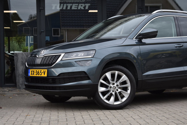 Škoda Karoq 1.5 TSI ACT | VIRTUAL COCKPIT | STOELVERWARMING | CAMERA | NAP | CANTON | SFEERVERLICHTING