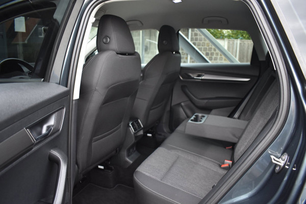 Škoda Karoq 1.5 TSI ACT | VIRTUAL COCKPIT | STOELVERWARMING | CAMERA | NAP | CANTON | SFEERVERLICHTING