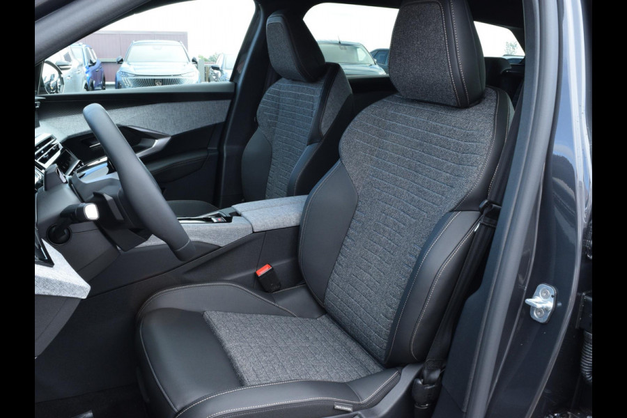 Peugeot E-5008 Allure Long Range 97 kWh 7p UIT VOORRAAD LEVERBAAR
