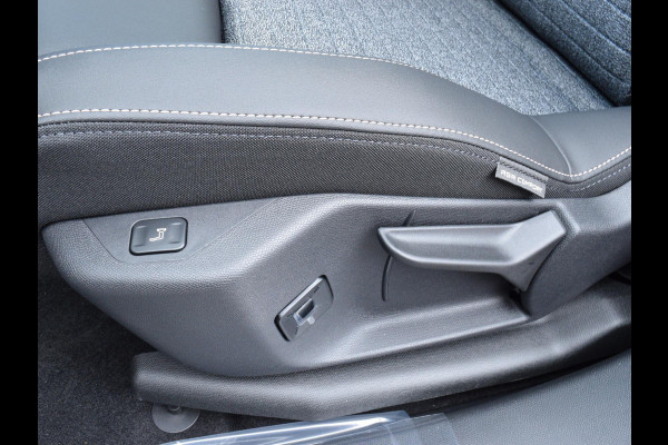 Peugeot E-5008 Allure Long Range 97 kWh 7p UIT VOORRAAD LEVERBAAR
